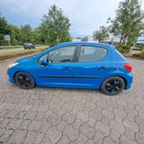 Peugeot ein peugeot 207 - Peugeot 207 aus 2025