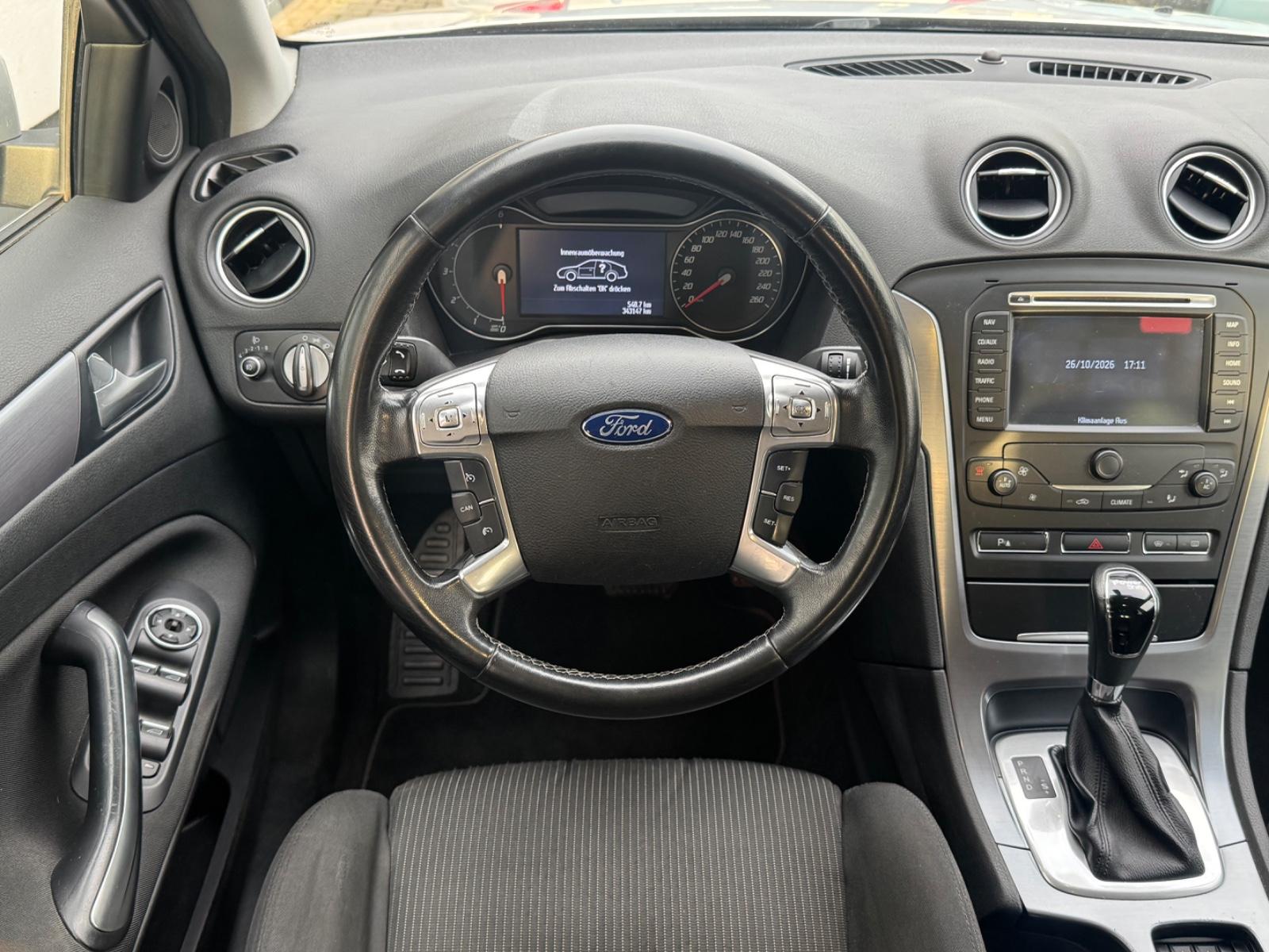 Ford Mondeo 2012 — photo 10