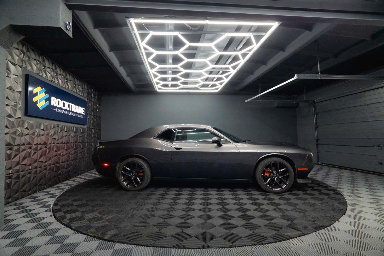 Fahrzeugabbildung Dodge Challenger 3.6 V6 GT SRT Styling LAST CALL 19%