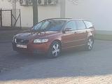 Volvo V50 Kombi 2.0 Momentum - gebrauchte Volvo V50 aus dem Jahr 2008