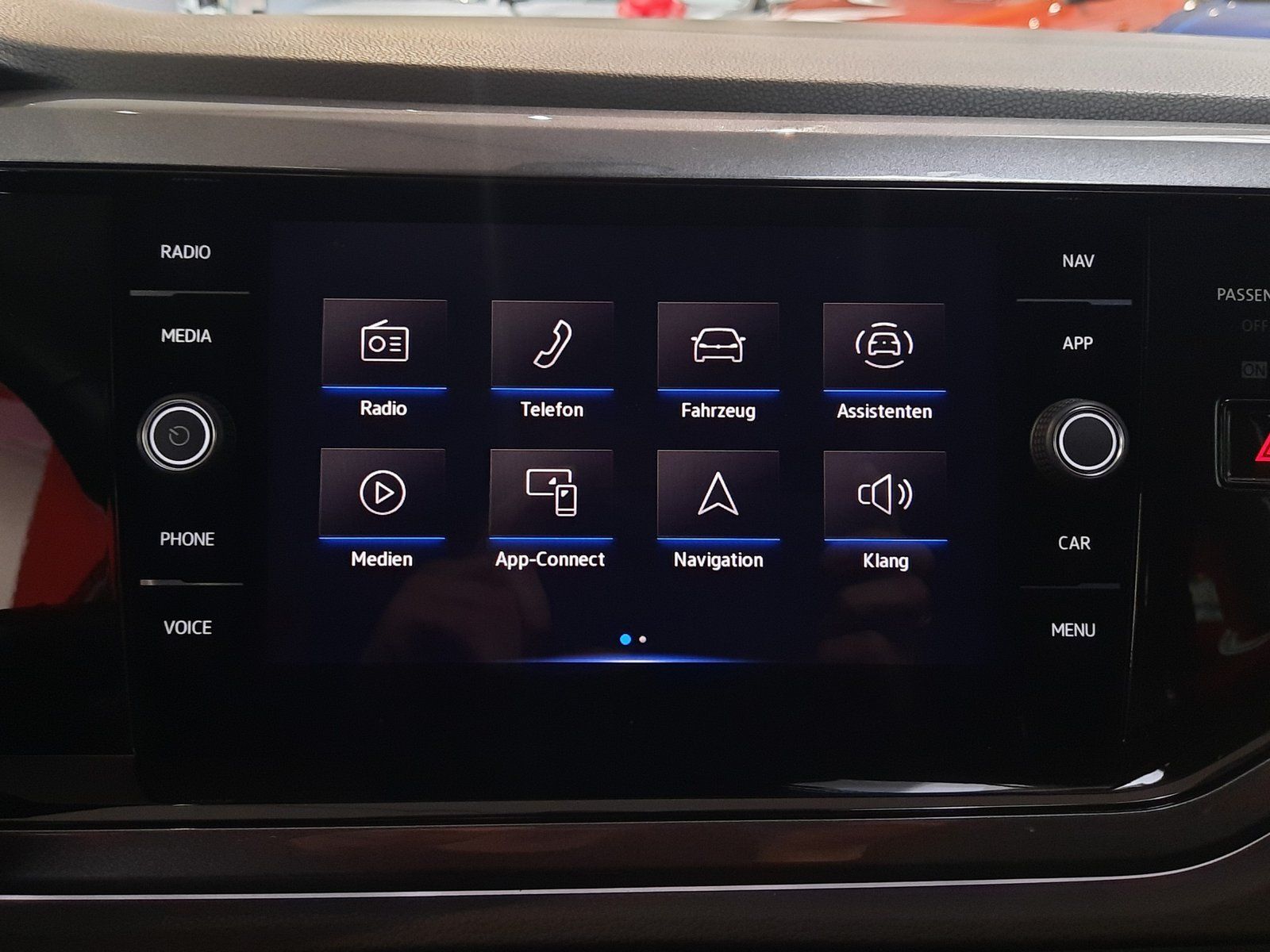 Fahrzeugabbildung Volkswagen Polo Style TSI DSG *AHK*LED*Sitzhzg*PDC*AppC*