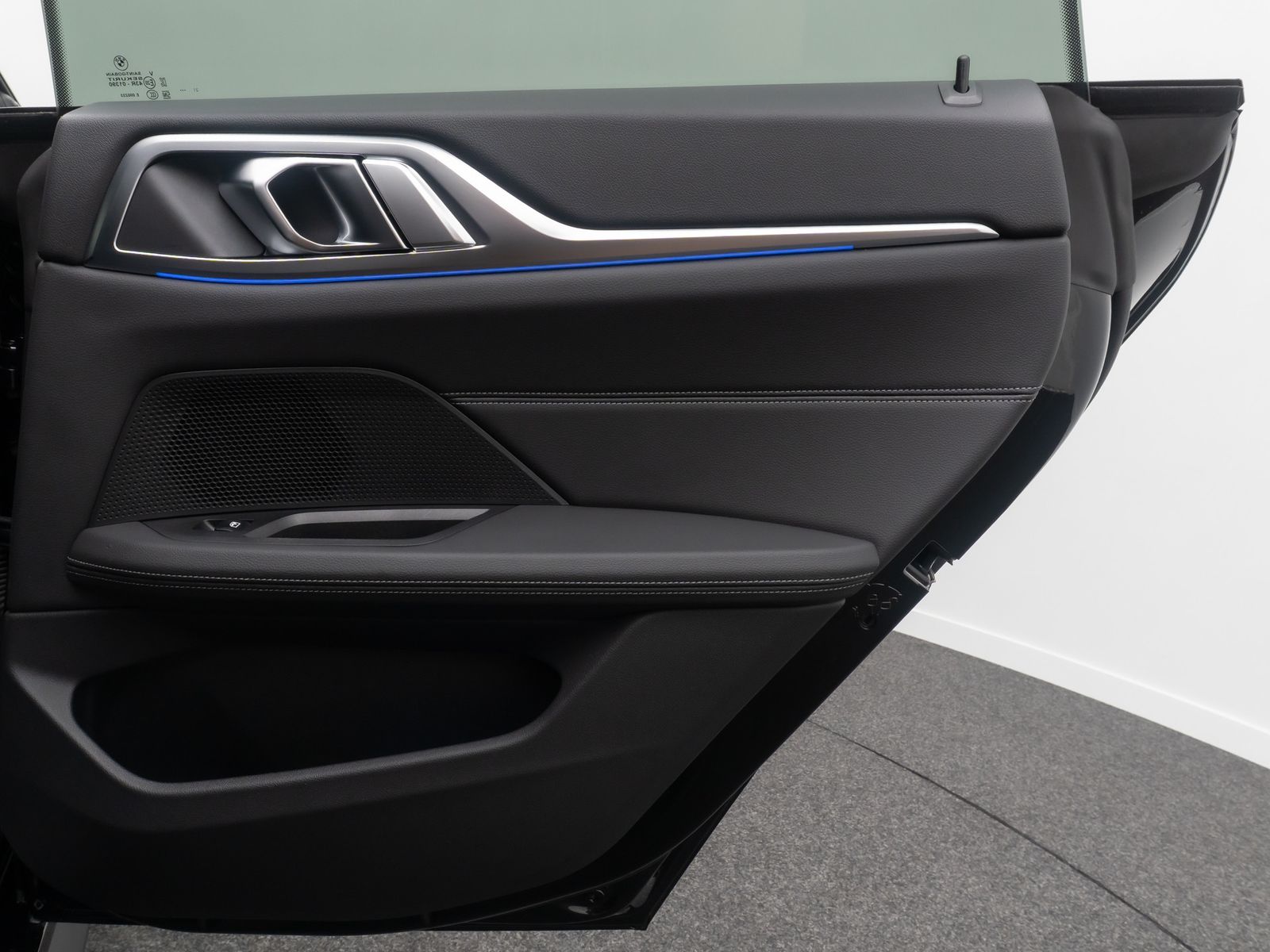 Fahrzeugabbildung BMW 420 Gran Coup&eacute; M Sport DAB Kamera Leder 19Zoll