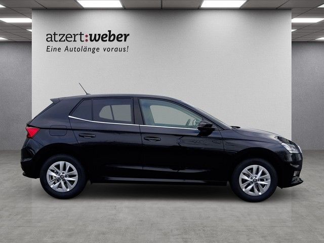 Fahrzeugabbildung Skoda Fabia Selection 1.0TSI DSG LED 4JahreGar LenkHz