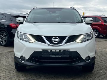 Nissan Qashqai - 2