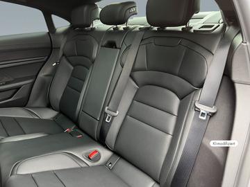 صورة 10 لـ  Porsche TAYCAN