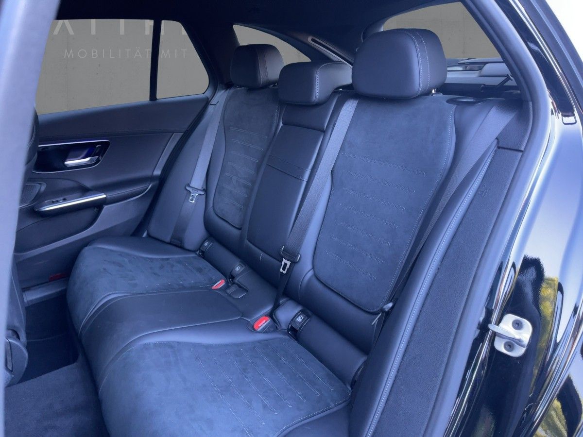Fahrzeugabbildung Mercedes-Benz C 220 d T-Modell AMG/Night/AHK/Kamera/MBUX