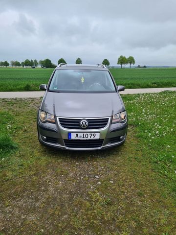 Volkswagen VW TOURAN 2.0 TDI DSG  7 Sitzer Cross