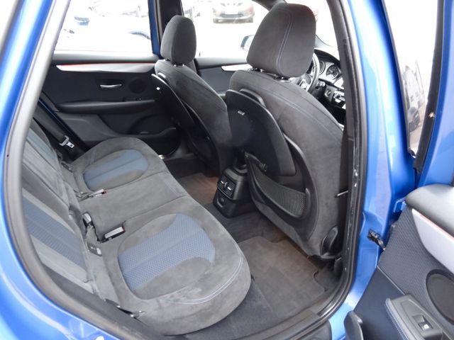 Fahrzeugabbildung BMW 220 xDrive Active Toure/M-Sport/Pano/Kam/HUD/AHK