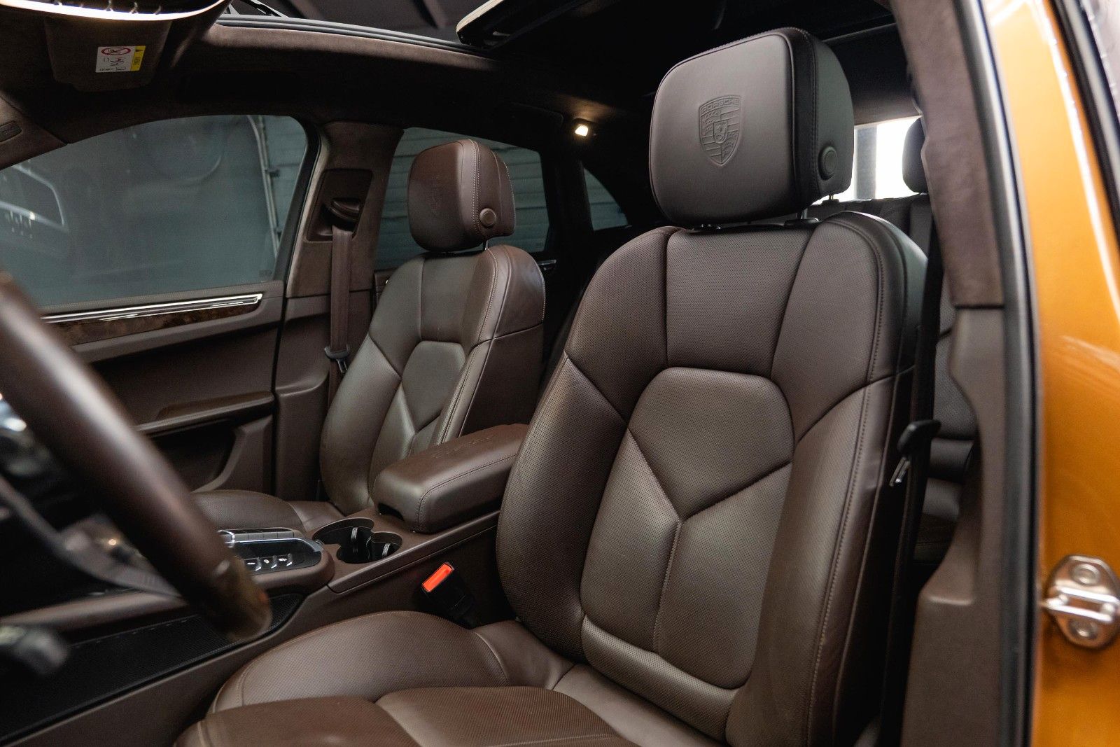 Fahrzeugabbildung Porsche Macan Turbo FENRIR | AURUM | CHRONO+ | LUFT | 21
