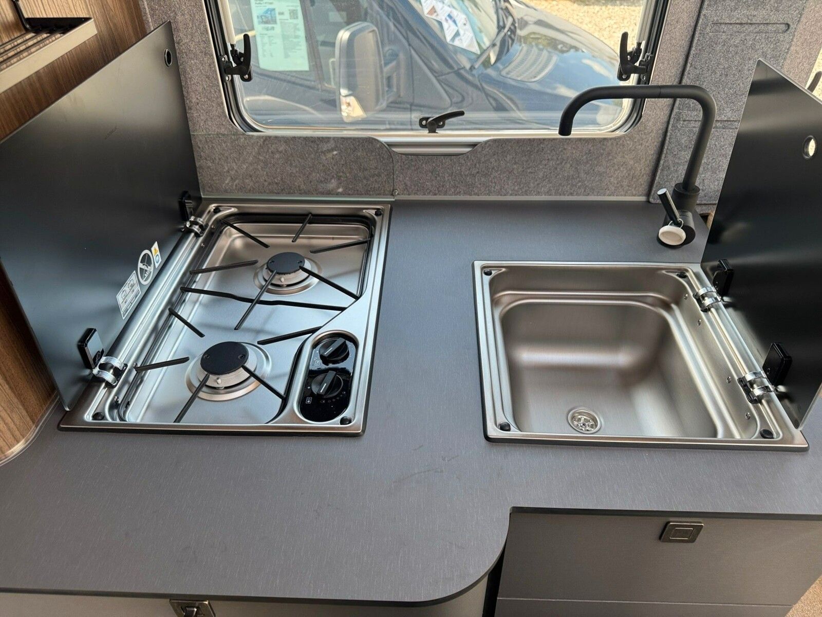 Fahrzeugabbildung Eura Mobil Profila T PT726QF Mondial-Pakete, Zusatzbett