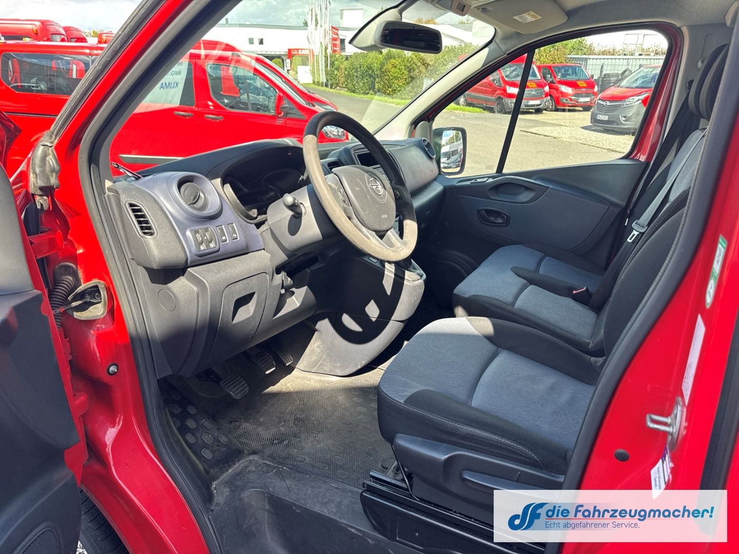 Fahrzeugabbildung Opel Vivaro B Kasten Combi L1H1 2,7t *7189 *EXPORT