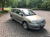 Toyota Avensis Combi 1.8-l-VVT-i - - Toyota Gebrauchtwagen in Wolfsburg
