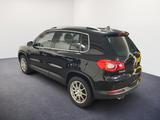 Volkswagen Tiguan 2.0 TSI DSG Sport & Style 4Motion/AHK/PAN - gebrauchte VW Tiguan aus dem Jahr 2009