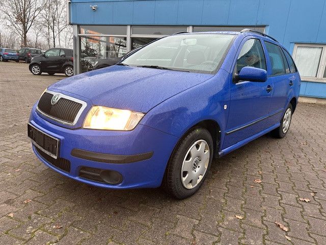 Skoda Fabia Combi Extra/Klima/USB/Winterreifen/Elektr.