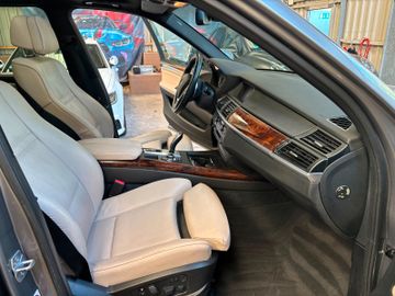 BMW X5 - 7