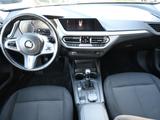 BMW 118 i*Advantage* F40 Navi LED PDC Mod.2020 - BMW 118 Gebrauchtwagen