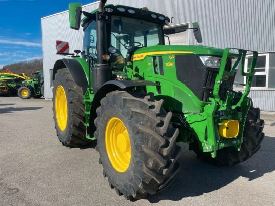 John Deere 6R215 / 6R 215 