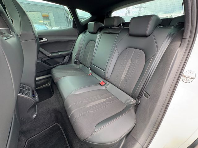 Formentor VZ 1.4l e-Hybrid *RFK/Navi/Ahk/Pano*