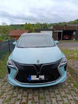 DFSK Forthing 4  UTour sky blue - DFSK Forthing 4 mit Schiebedach