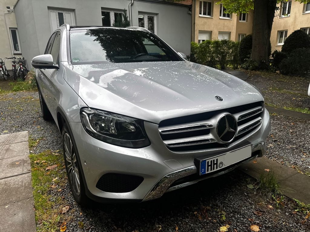 Image of Mercedes-Benz GLC 350