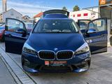 BMW 220i Active Tourer Steptr. Advantage HUD ACC KAM - BMW 2er Reihe aus 2020