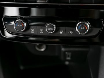 Opel Mokka 1.2 GS Spurhalteassistent 360° Kamera LED