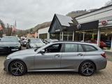 BMW 330 i xDrive M Sport Touring - BMW 330: 330xd