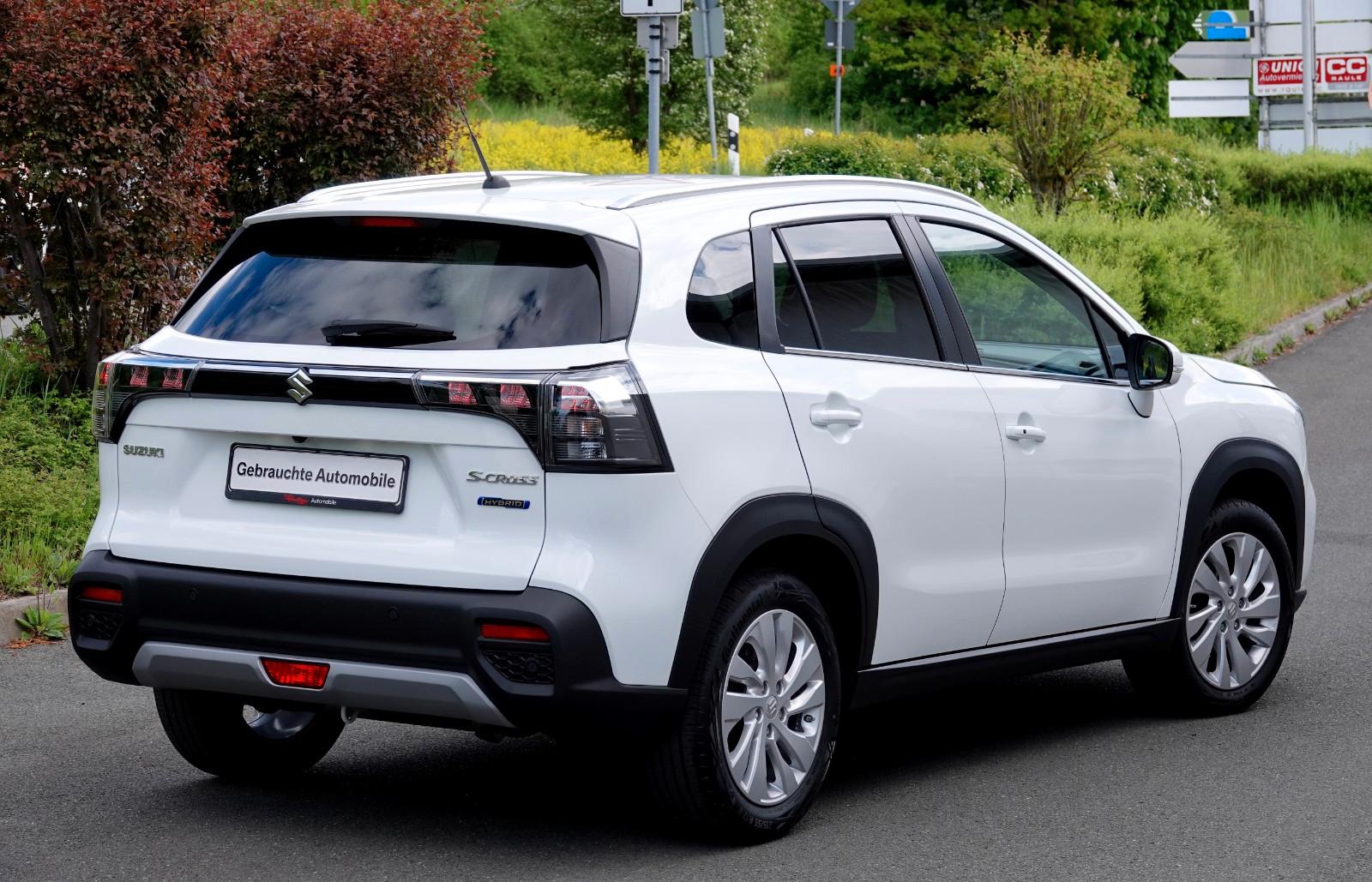Suzuki SX4 S-Cross- HYBRID *KAMERA* ACC* 1 HAND*