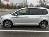 Volkswagen Touran 1.4 TSI DSG Highline Highline - VW Touran Gebrauchtwagen in Mönchengladbach