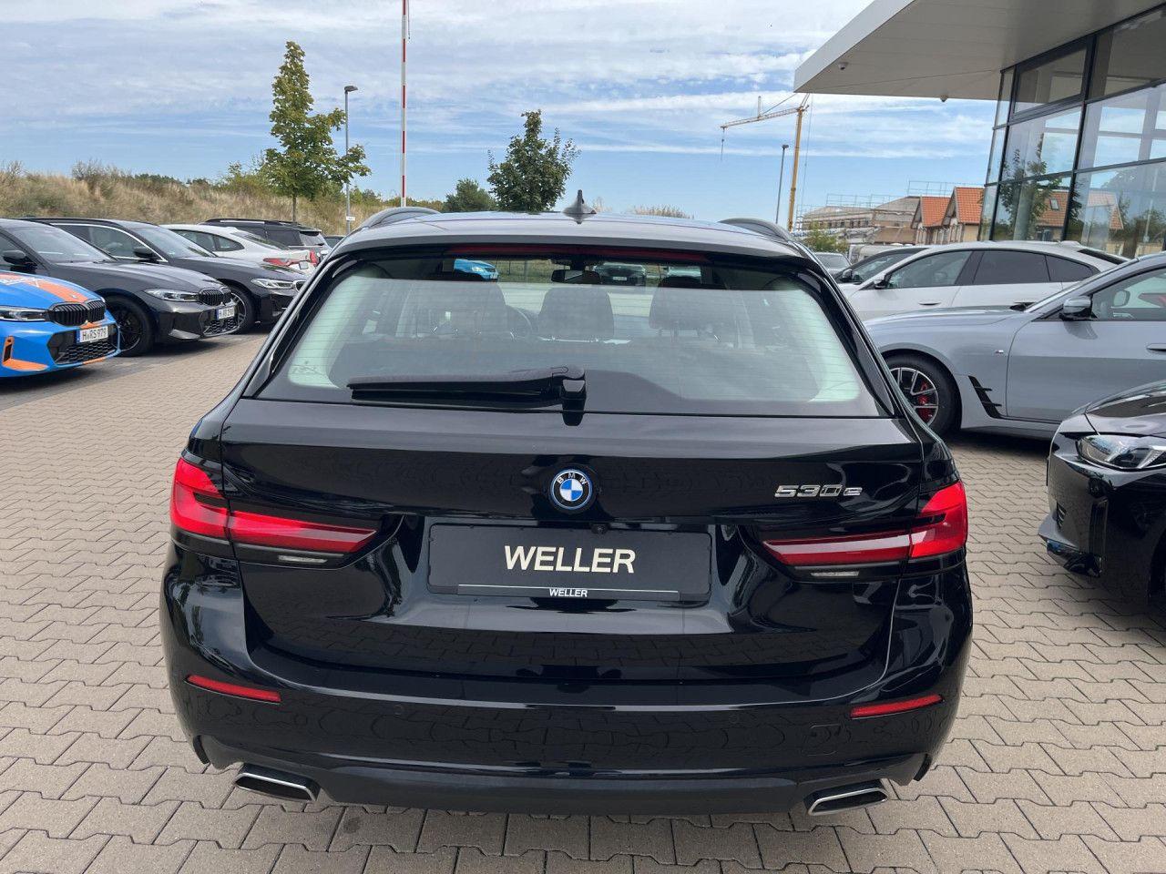 BMW 530e Tour HUD Pano Laser SpoSi RFK HiFi LiveProf