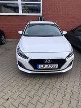 Hyundai i30 1.6 CRDi 100kW Premium DCT Premium - Hyundai i30 Premium mit Diesel-Antrieb