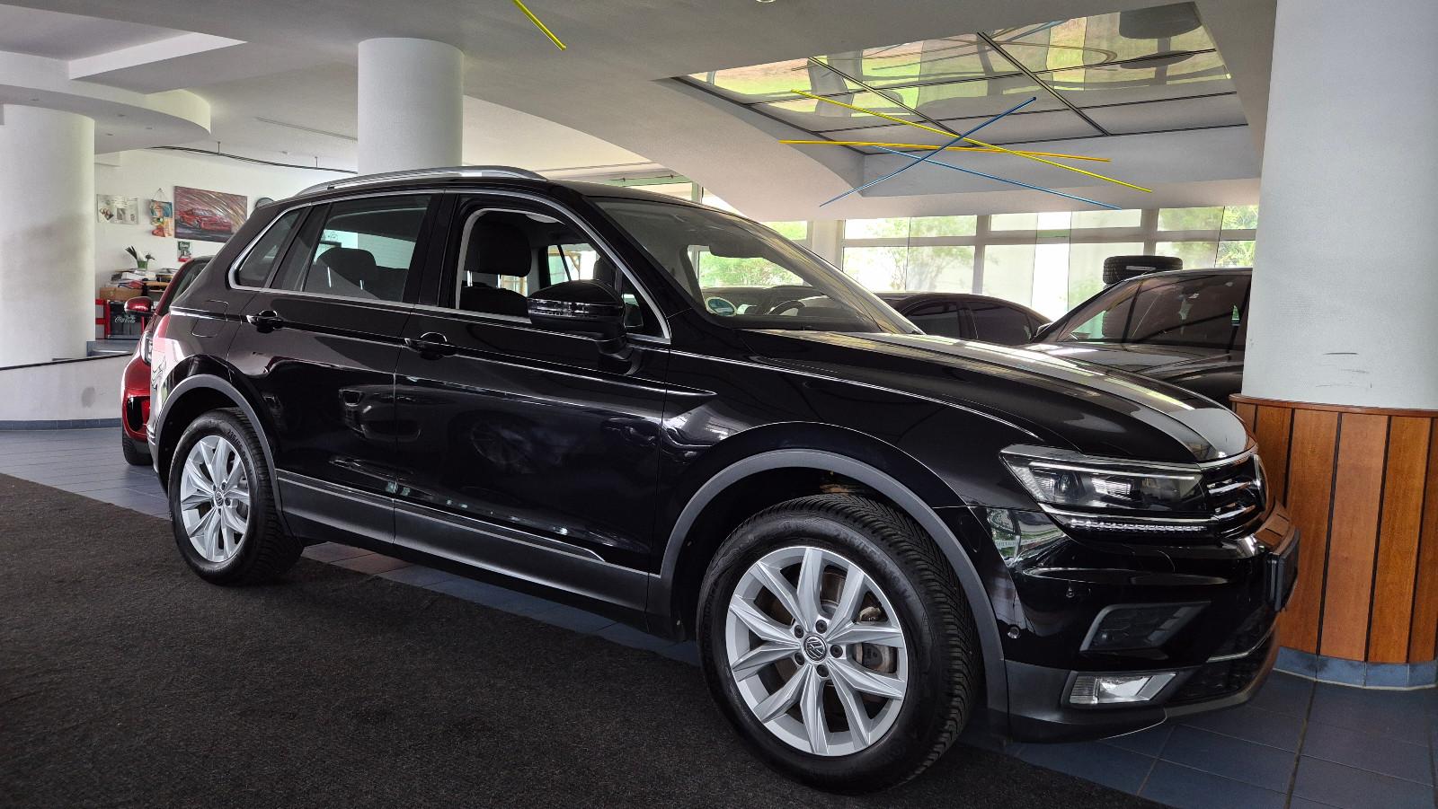 Volkswagen Tiguan Highline 4Motion/ACC/LED/RFK/Spur/Virtual