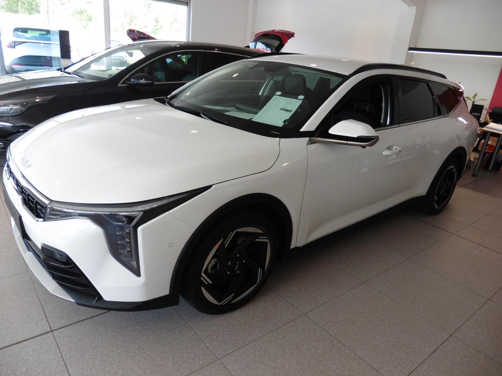 Kia K4 1.6 T 110 kW Spirit,Drive,Sound,el.Heckkl.