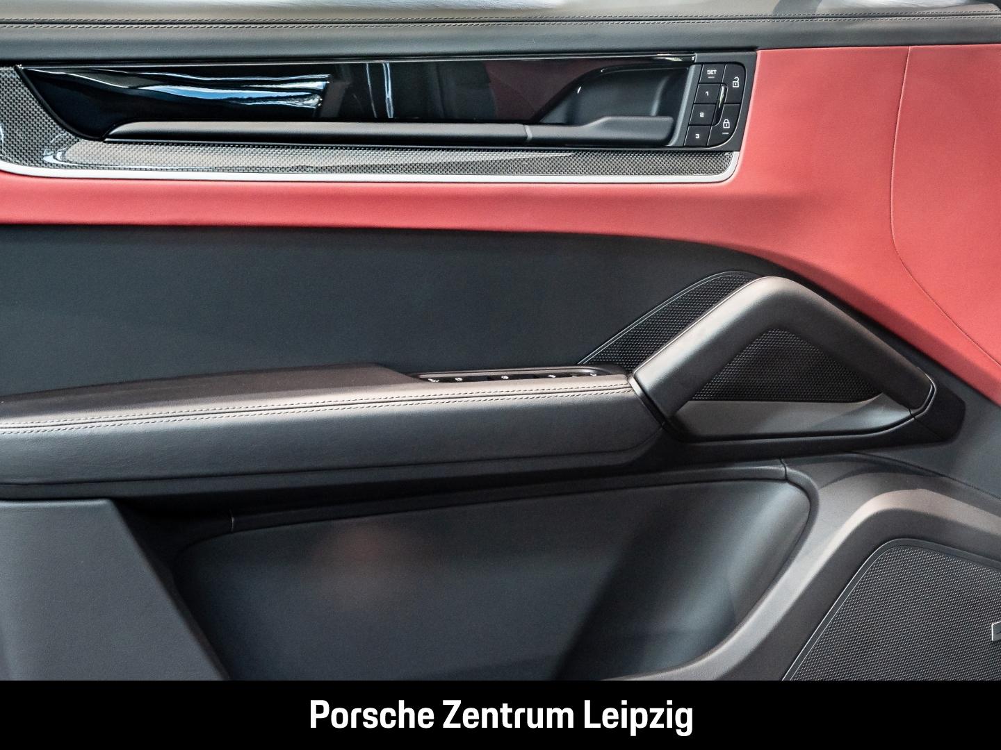 Porsche Cayenne Turbo E-Hybrid PCCB AHK Carbon BeifDispl