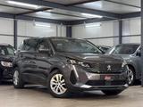 Peugeot 5008 Active Business 7SITZER*APPS*SPUR*VIR*1.HND - Peugeot 5008 in Frankfurt (Main)