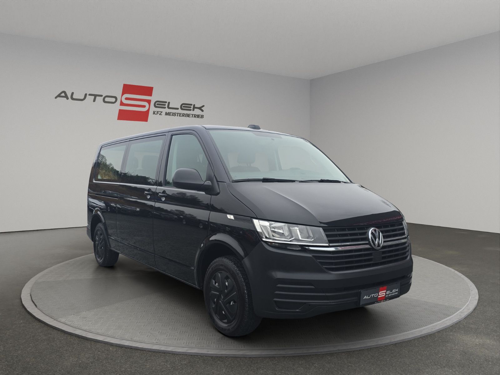 Fahrzeugabbildung Volkswagen T6 Transporter Kombi Lang 9-Sitze Tempomat SHZ