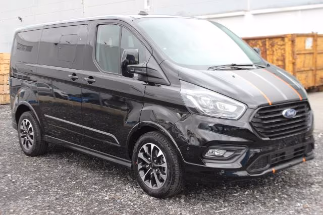 Ford Tourneo Custom Sport + Xenon + PDC + Kamera + Na