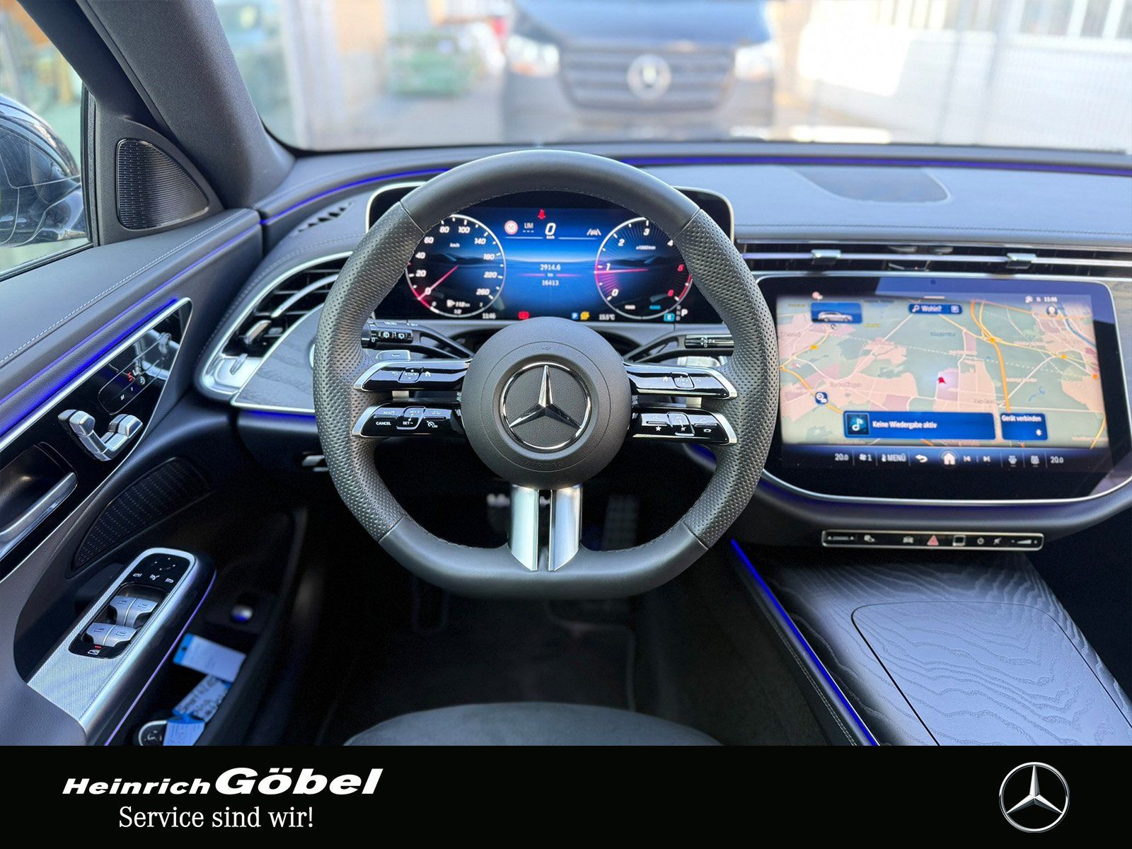 Fahrzeugabbildung Mercedes-Benz E 220 d T AMG*AHK*360°KAM*DIGITAL*MEMORY*TOTWINK