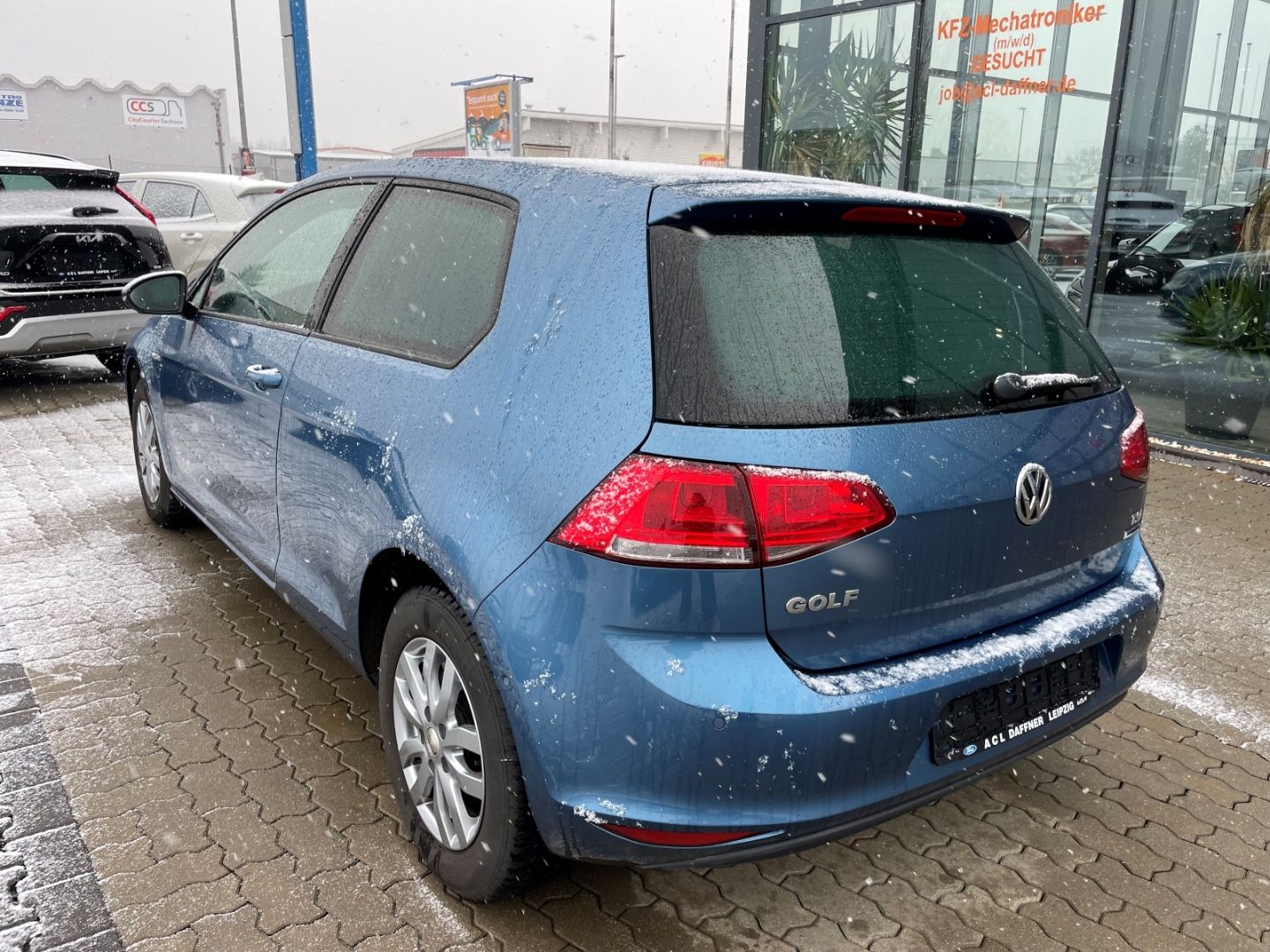Fahrzeugabbildung Volkswagen Golf VII Cup PDC vo/hi Klimaautomatik SHZ