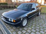 BMW 525i - BMW 525 aus 1991: 525i