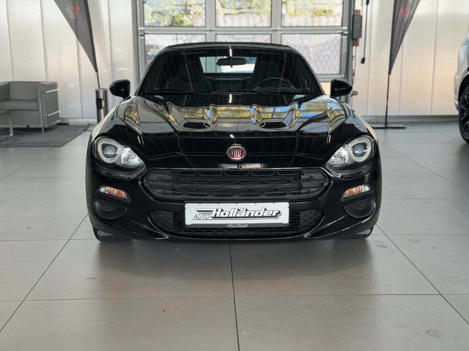 Fahrzeugabbildung Fiat 124 Spider  Klimaanlage Tempomat LM-Felgen TOP