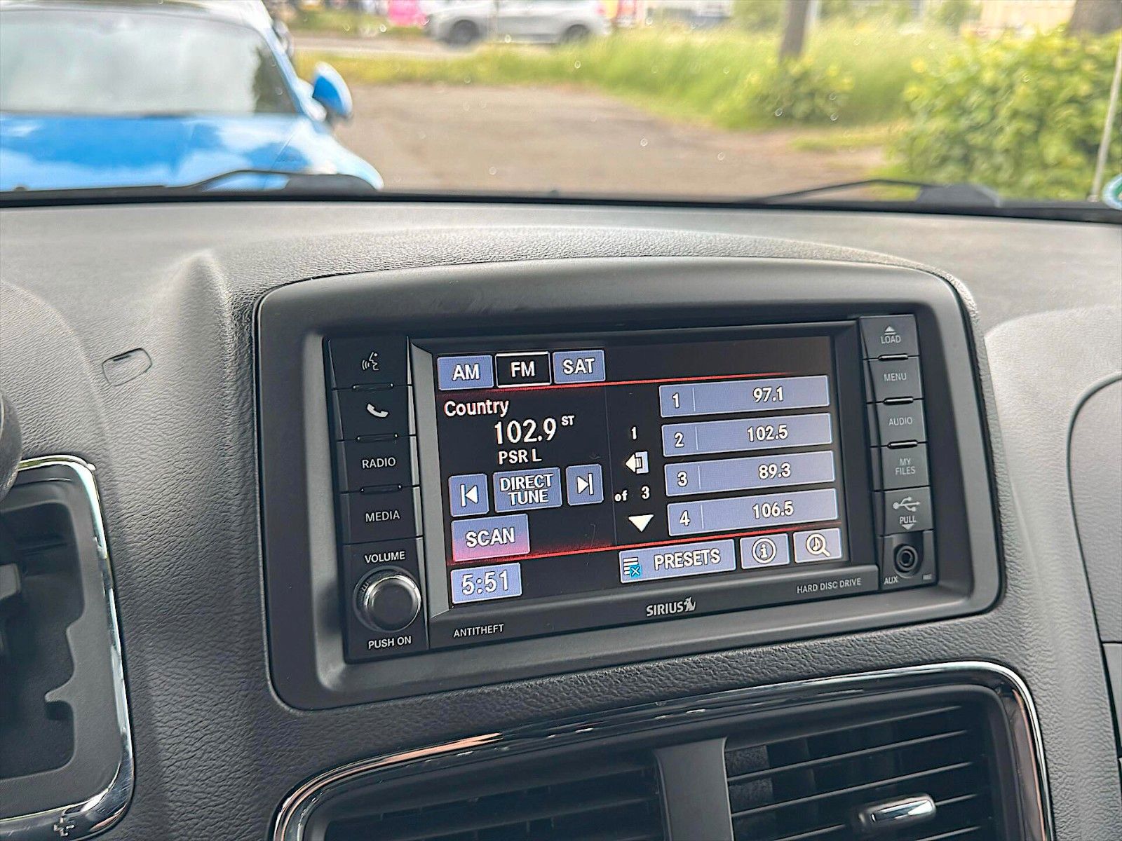 Fahrzeugabbildung Dodge Grand Caravan 3.6 V6 LPG *7 Sitze*Kamera*TÜV NEU