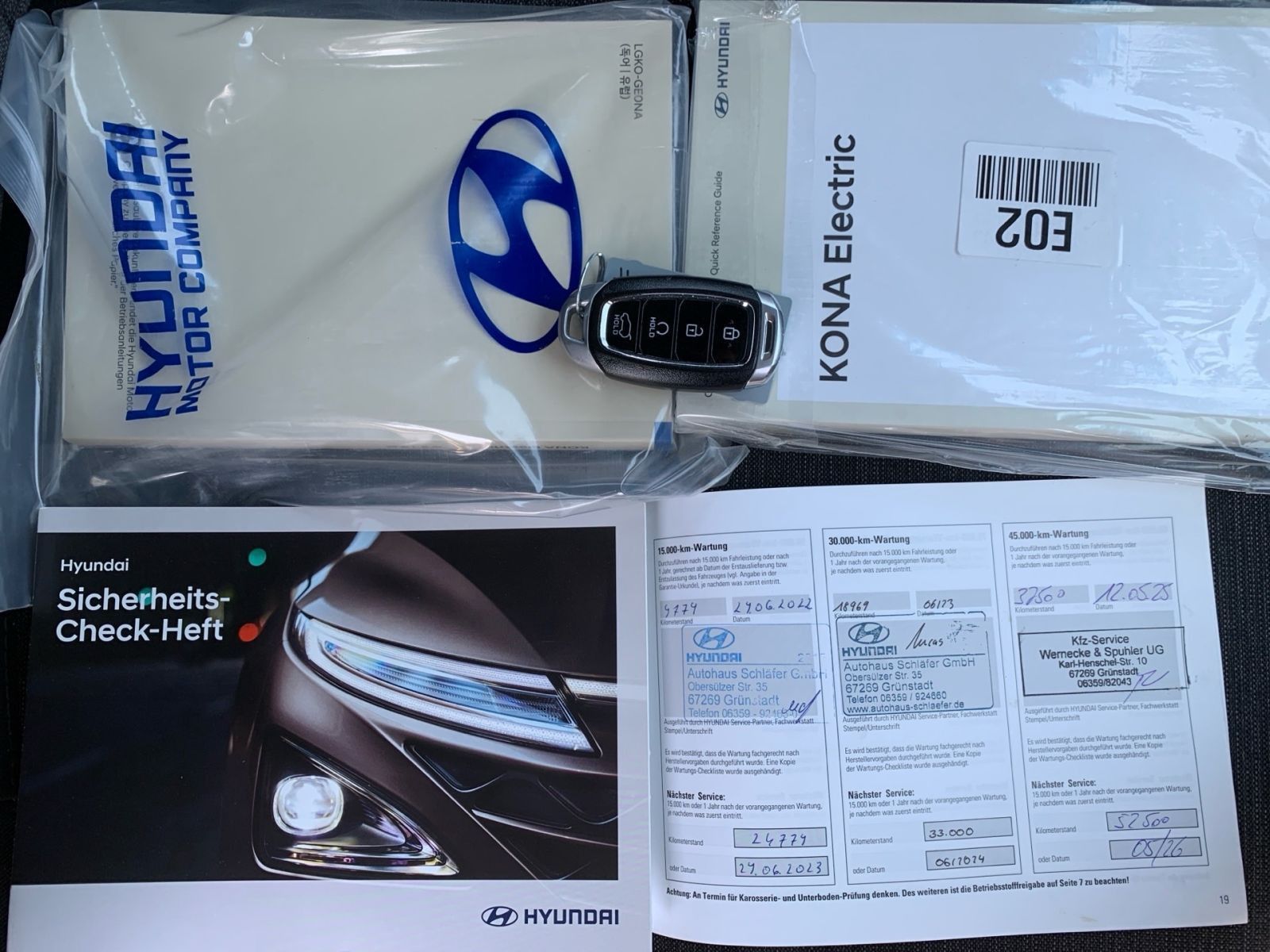 Fahrzeugabbildung Hyundai KONA Select Elektro 11kW OBC Kamera Sitzheizung