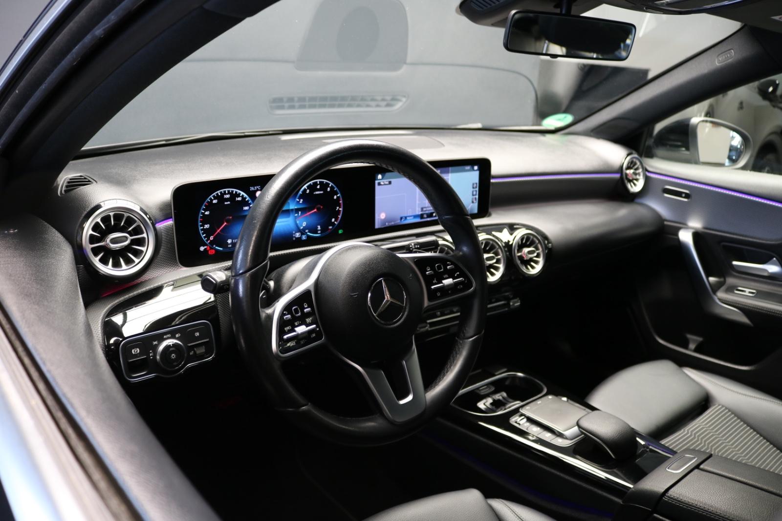 Mercedes-Benz A-Class A Limousine A 250/PDC/NAVI/LEDER, миниатюра 12
