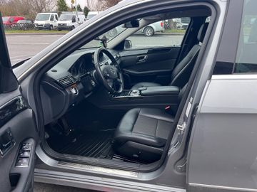 Mercedes E 350 - 11