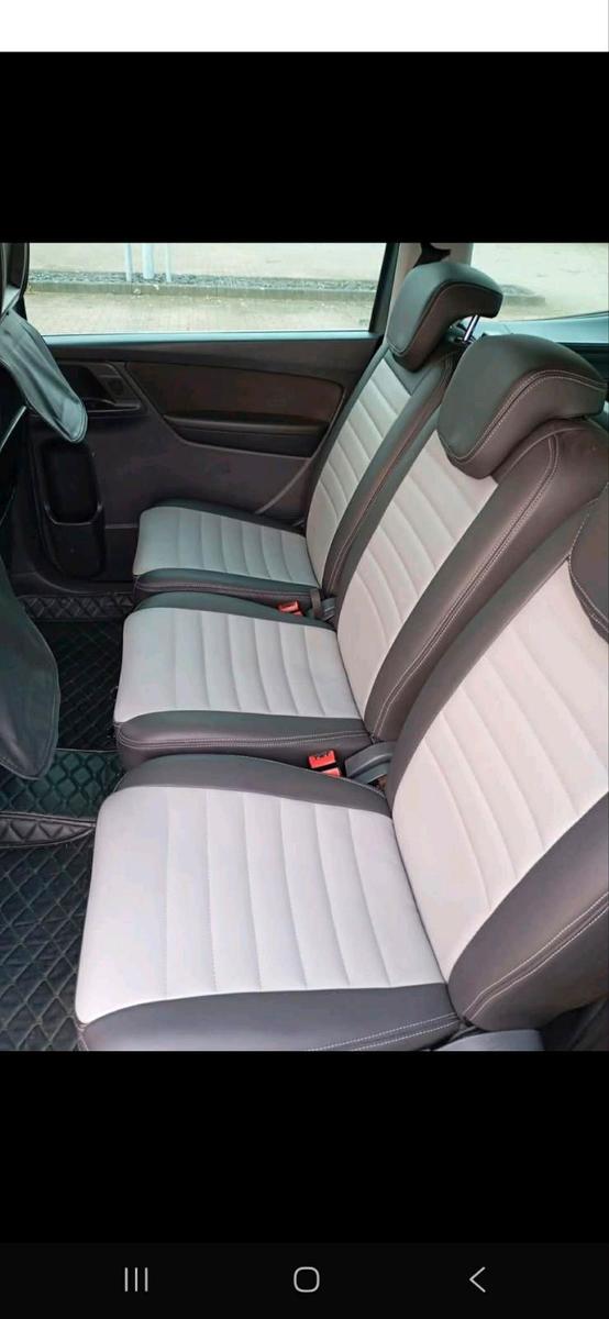 Volkswagen Sharan 2012 — photo 7