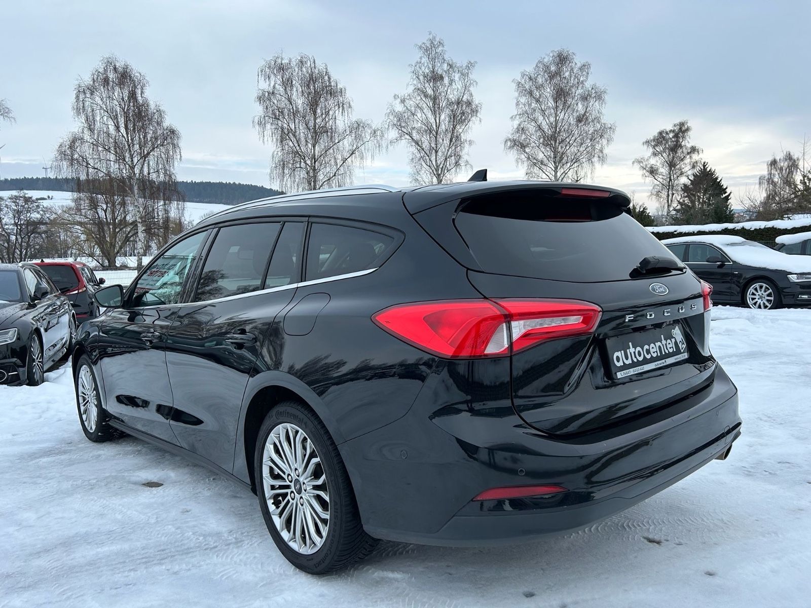 Fahrzeugabbildung Ford Focus Turnier Titanium°LED°Kamera°Navi°