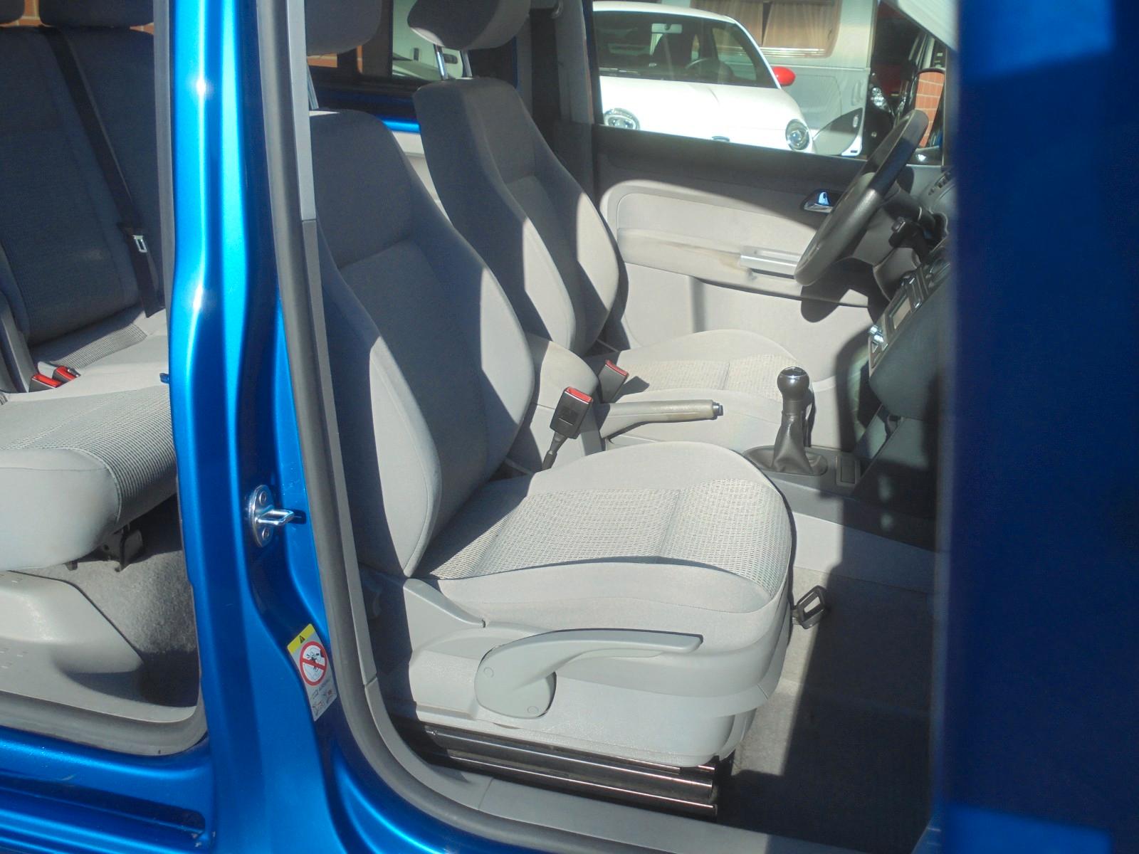 Volkswagen Caddy 2006 — photo 11