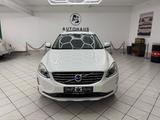 Volvo XC 60 Ocean Race AWD*LEDER*NAVI*AHK* - gebrauchte Volvo XC60 aus dem Jahr 2014
