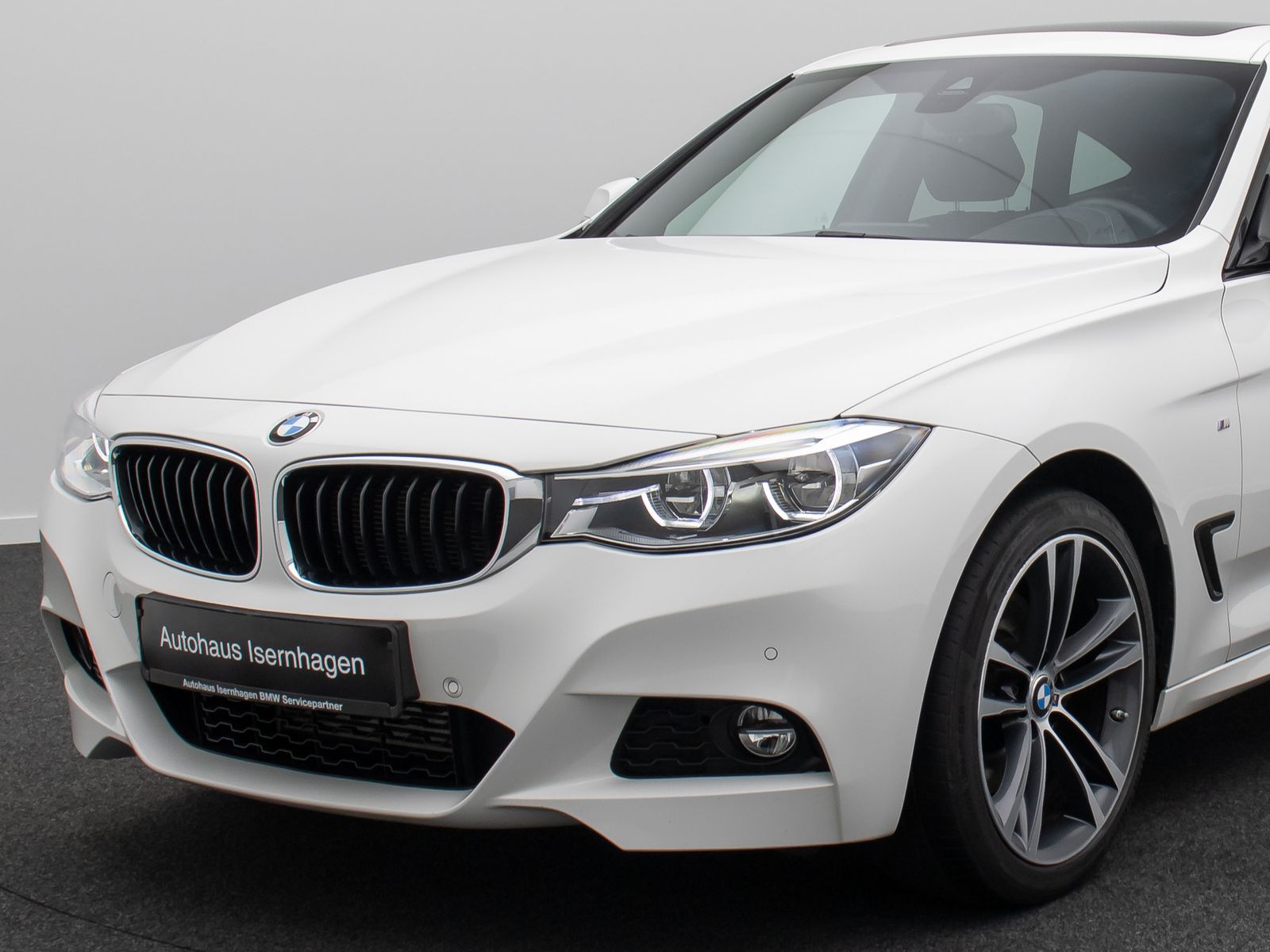 Fahrzeugabbildung BMW 320 Gran Turismo M Sport Kamera Alarm HUD 19Zoll